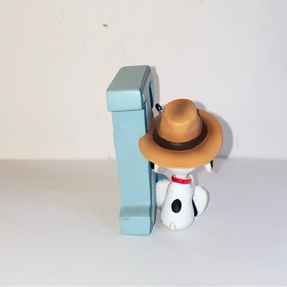 Westland Giftware Peanuts Snoopy Alphabet Letter F Snoopy Fishing - Picture 8 of 13